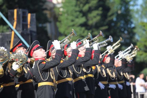 На главной площади Тувы звучат «Фанфары в Центре Азии»