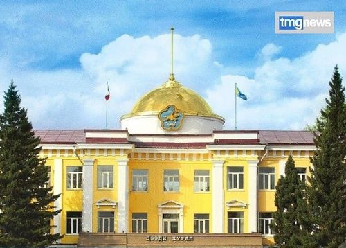 Кожууннарның чаа соңгуткан баштыңнарынга өөредилгелиг семинарны эрттирер