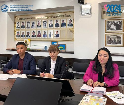 Минтруд Тувы и ООО «Эльбрусметалл-Литий» договорились о сотрудничестве по подбору кадров в Тастыгское месторождение