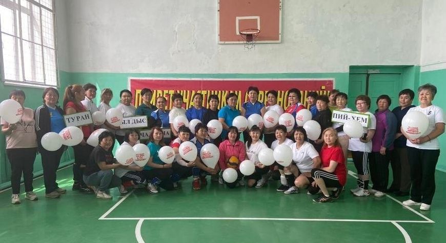 В Пий-Хемском районе состоялись республиканские соревнования по волейболу среди женских команд