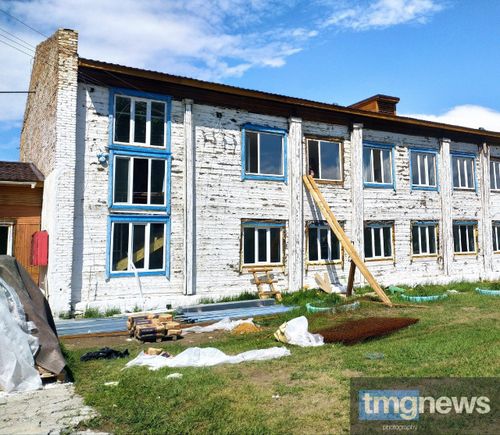 В школе села Булун-Терек продолжается капитальный ремонт