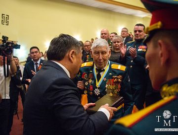 Ада-чурт камгалакчыларынга кичээнгей