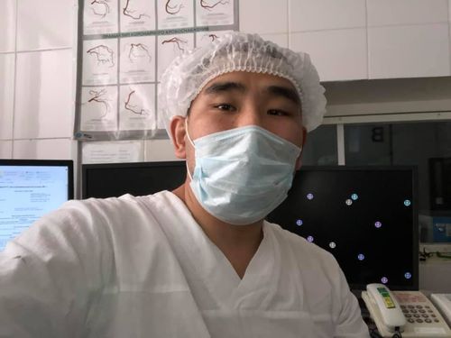 КАК УБЕРЕЧЬ СЕБЯ И СЕМЬЮ ОТ COVID - 19