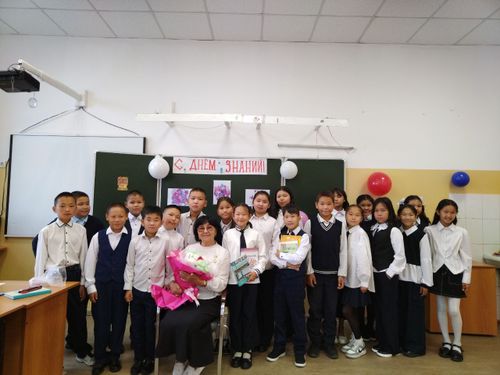 Аян ырга, ажыл-ишке чүгленген башкы