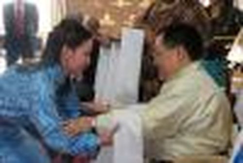 Забыть обиды и ссоры