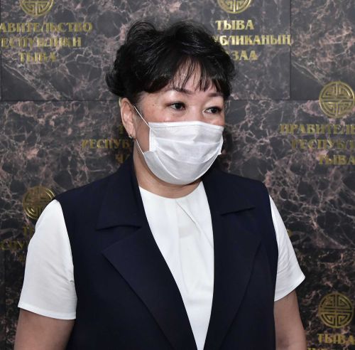 Л.Салчак: «Ухудшение эпидситуации приведет к полному прекращению работы предприятий и организаций Тувы»