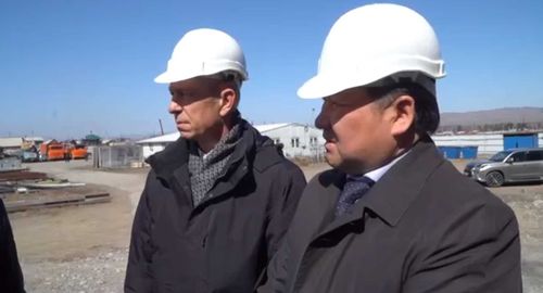 Владислав Ховалыг проинспектировал строящийся спортивный комплекс в Каа-Хеме