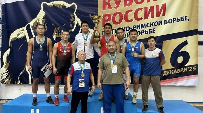 Сборная Тувы по спортивной борьбе (спорт глухих) завоевала серебро Кубка России
