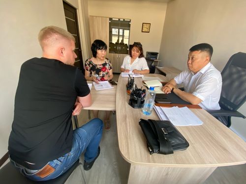 Народный фронт Тувы и артель старателей «Ойна» окажут помощь семьям погибших воинов