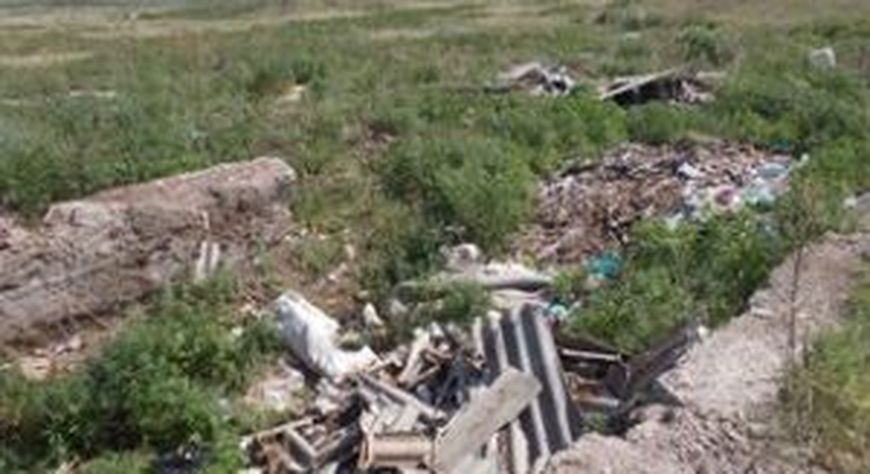 Нарушение земельного законодательства: В Улуг-Хемском районе выявлена свалка твердых коммунальных отходов