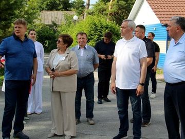 Полпред посетил социальные и производственные объекты в рамках рабочей поездки по Новосибирской области