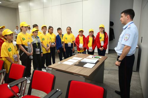 Ученики гимназии номер пять города Кызыла приняли участие во всероссийском конкурсе «Безопасное колесо-2019» в Татарстане 