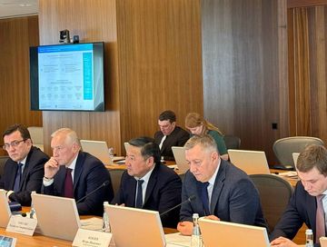 Глава Тувы принял участие в заседании рабочей группы по реализации Стратегии развития Сибири до 2035 года