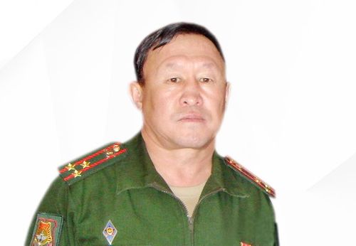 Мобилизации подлежат офицеры прапорщики, мичманы, сержанты, старшины, солдаты и матросы запаса, а не студенты