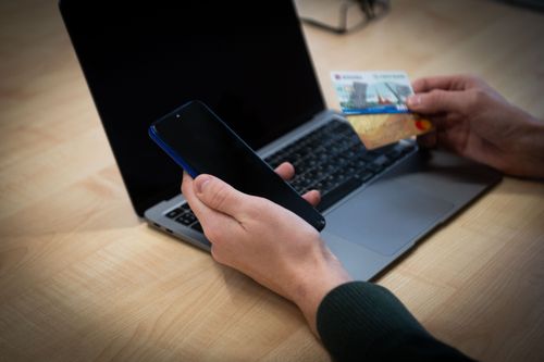 Житель пгт. Каа-Хем перевел мошенникам более 4 миллионов рублей