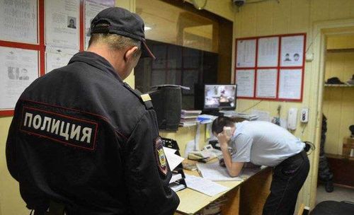 В Туве у подростка под маской нашли наркотик