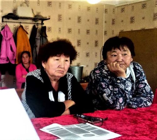 «В каждой семье не менее одного человека с устроенной судьбой» - губернаторский проект помог 568 семьям Тувы