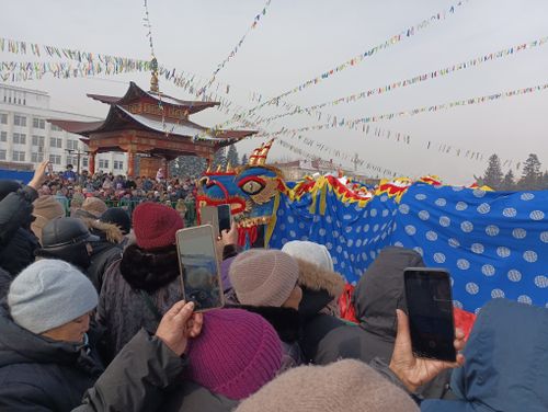 В Кызыле на площади Арата прошло театрализованное представление в честь праздника Шагаа.