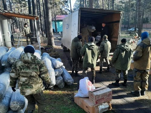 Мобилизованным из Тувы доставлен специальный груз от родных