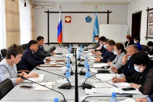 В Туве будут пересмотрены приоритеты грантовой поддержки социальных проектов