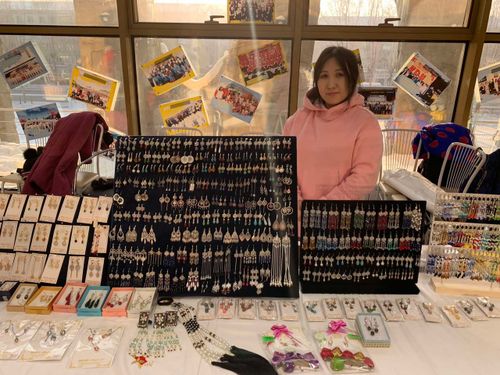 В Туве стартовала акция "Новогодний маркет"