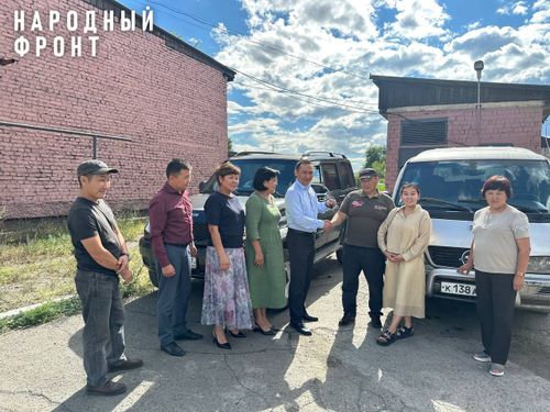 Ещё два автомобиля от Управления Роспотребнадзора по Республике Тыва в подмогу нашим бойцам