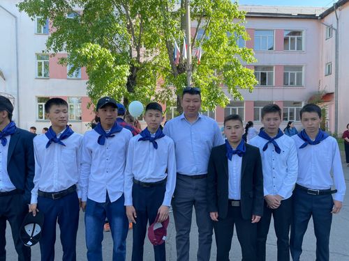 И прозвенел последний звонок...