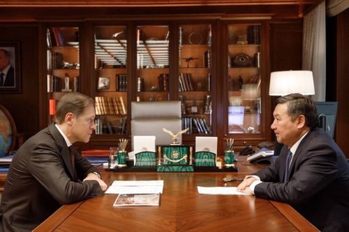 Глава Тувы Владислав Ховалыг находится с рабочей командировкой в Москве