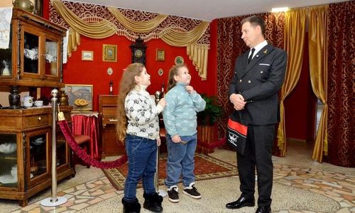 Полпред: «Детские мечты должны сбываться, особенно под Новый год»