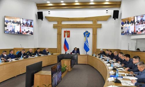 Глава Тувы поручил до 1 июня завершить подготовку по созданию комфортного и безопасного туризма в республике
