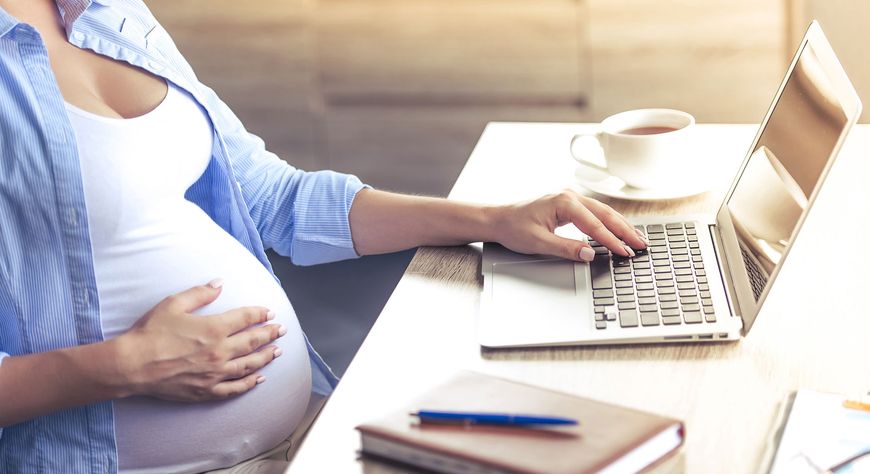 Подать заявление для назначения пособия можно только после наступления 12-й недели беременности