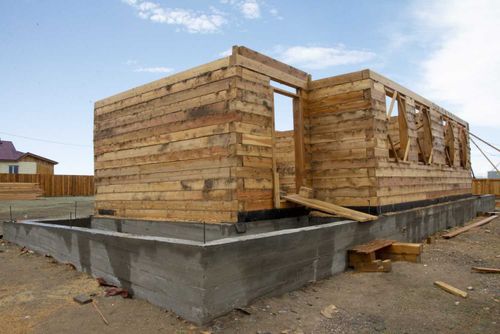 В Эрзине 8 сирот получат дома