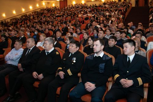 Тыва авиацияның тергииннери