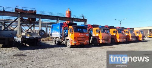 В Туву поступила очередная порция коммунальной спецтехники