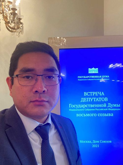 Айдын Сарыглар начал работу в Госдуме