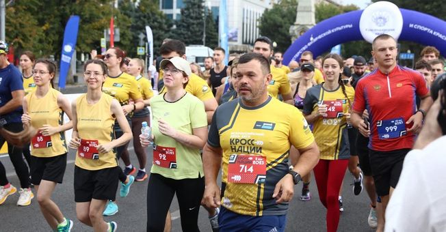 В Краснодаре стартовал легкоатлетический забег «Кросс нации»