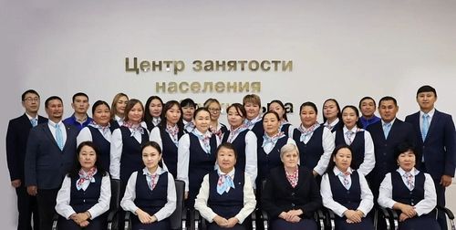 Россияда кадрлар төптериниң үш тергииннериниң санынче Кызылдың чонну ажылга хаара тудар төвү кирген