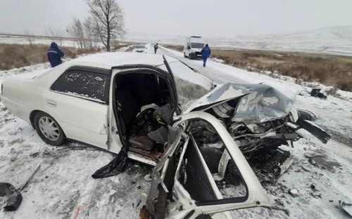 Эзирик автомашина башкарганы дээш ажылындан хостаарының дугайында