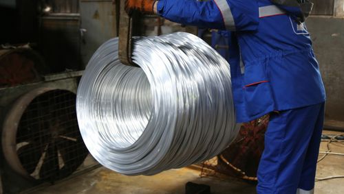 В Туве должностные лица Тандинского района похитили линии электропередачи