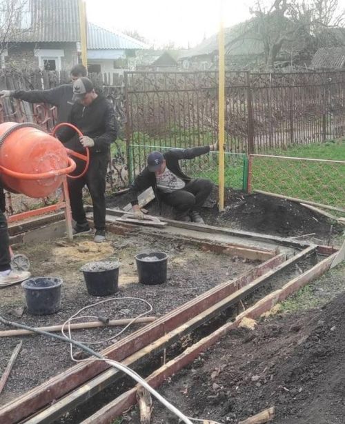 Подрядная организация из Тувы начала капитальный ремонт ясли-сада №15 города Червонопартизанска