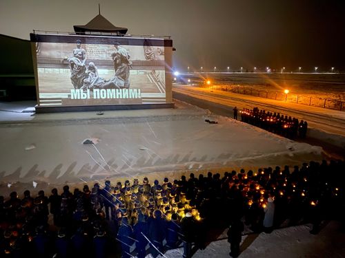 Кадеты и сотрудники КПКУ приняли участие во Всероссийской акции «Блокадной вечности страницы»