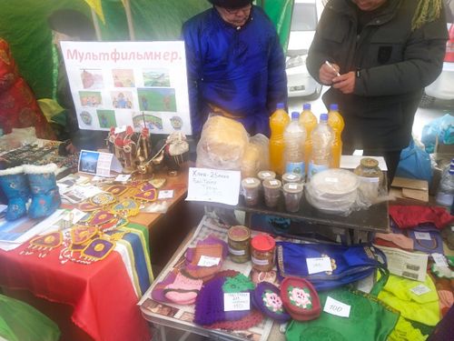 Байтайгинцы организовали ярмарку в поддержку участников СВО