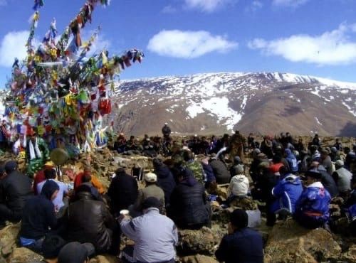 Бүгү Тываның чонунуң кичээңгейинге!!!