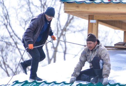 Эрес-кашпагай мөге эзирлер ужуп, девип үнер
