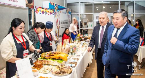 Тыва: Агроинвест-2025: Дугуржулгаларда аттар салдынган