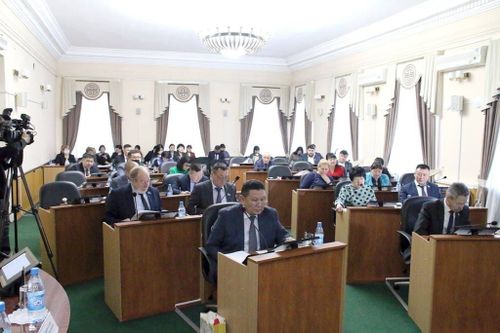 Верховный Хурал утвердил бюджет Тувы на 2023 год