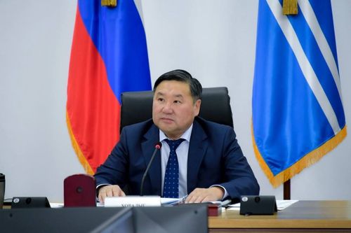 Главу Тувы Владислава Ховалыга с 55-летием поздравил Президент России Владимир Путин