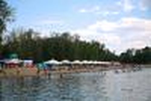 И даже мини-аквапарк