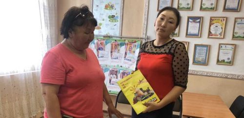 Союз женщин города Кызыла приняли участие в акции «Помоги собраться в школу»