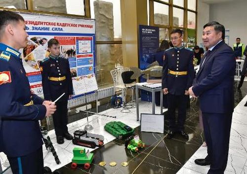 В Туве обновляют формат работы с молодыми учёными